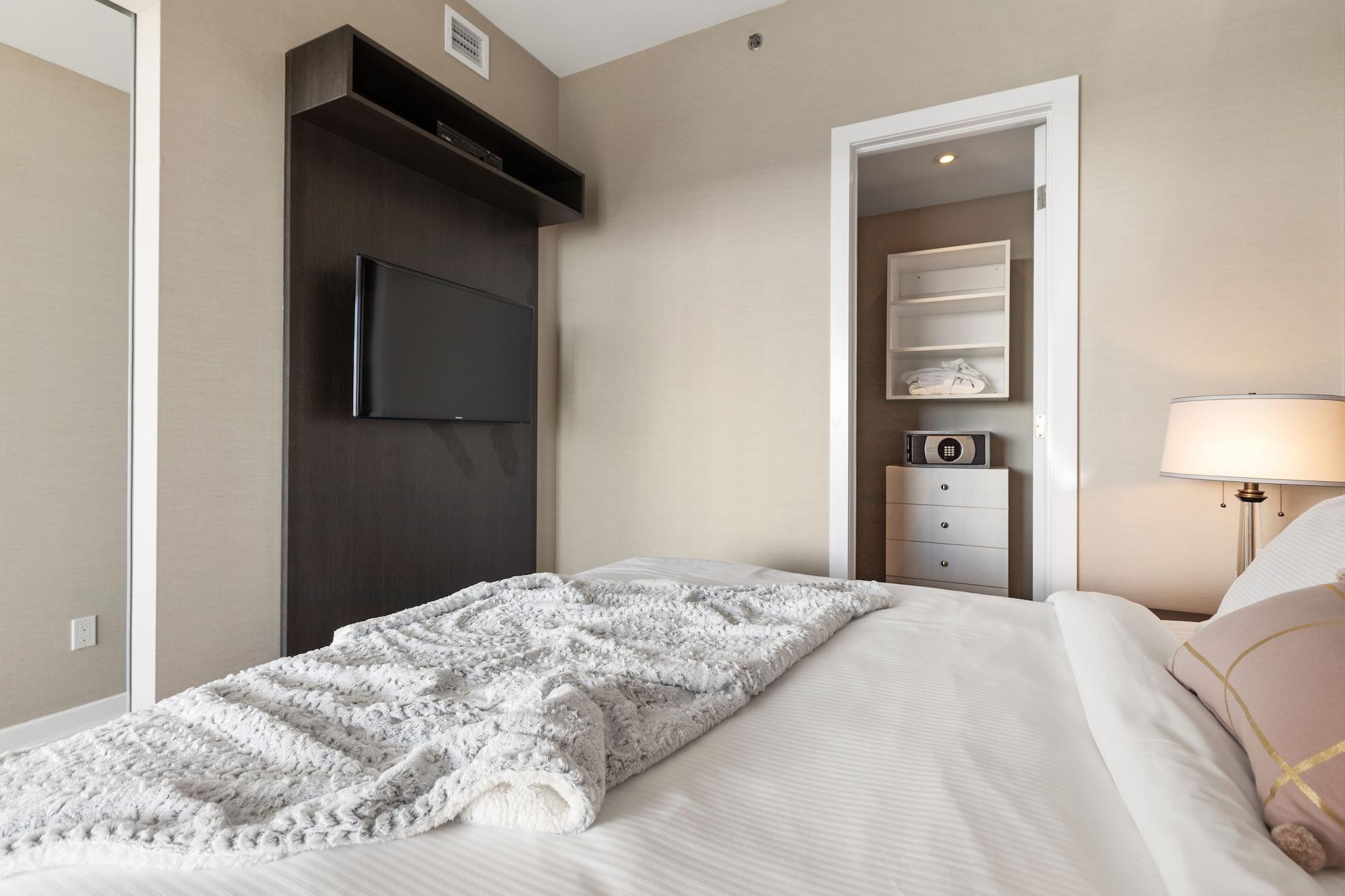 Soho Residences Lisgar 4*